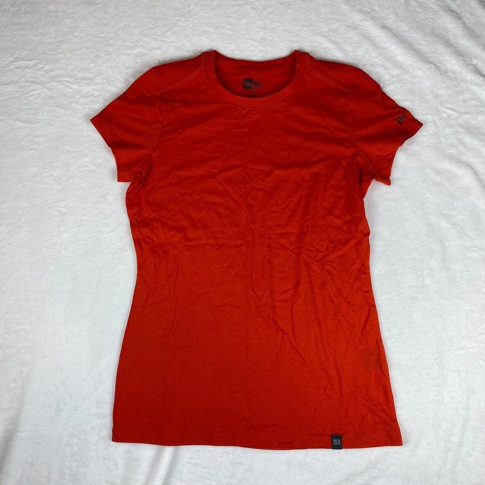 New Era‎ Tee Shirt Women Small Red Short Sleeve Crew Neck Classic Fit Pullover